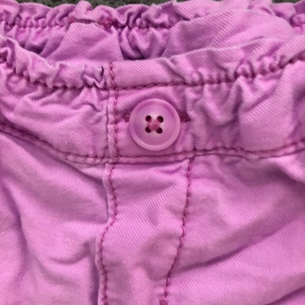 Toddler girls Oshkosh b’gosh Pink shorts in size 2T